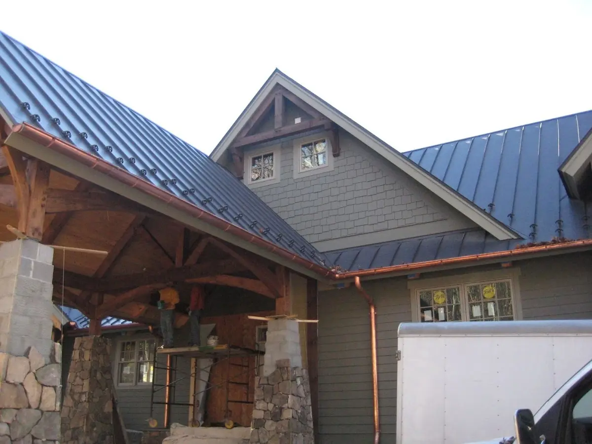 Craftsman Roofing team delivering quality roofing work in Tigard